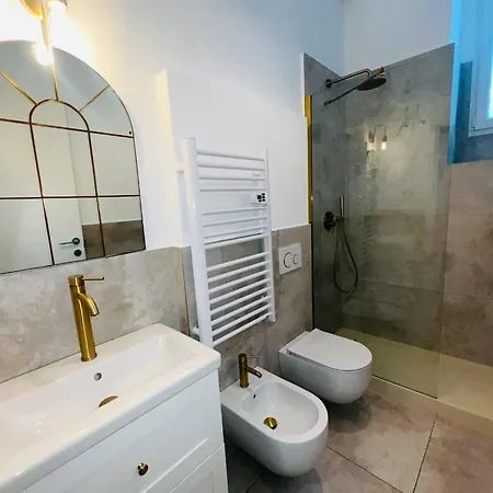 Flats And Modern In Navigli Apartment Milan